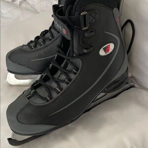 Men's Riedell Black  Ice Skates